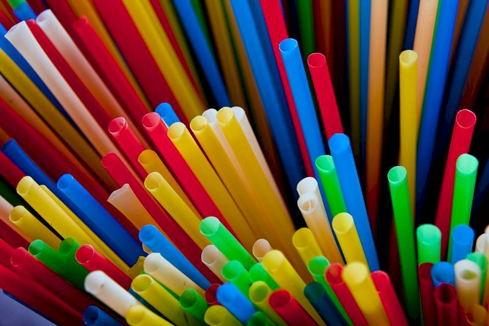 歐盟同意禁用大部份一次性塑膠製品