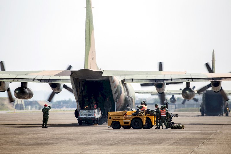 空軍：C-130目前無機體延壽計畫