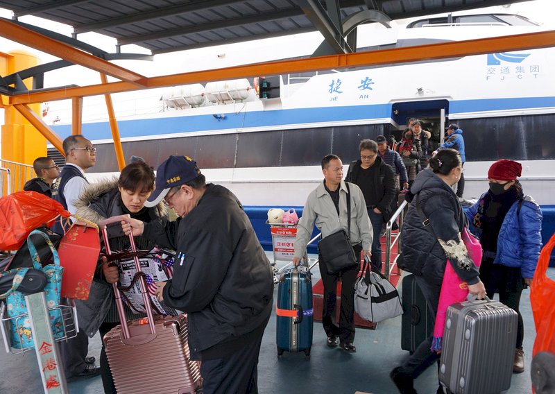 中國官方宣布 暫停中國大陸旅客來台自由行