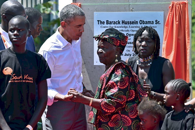 歐巴馬卸任總統職務 首度訪問肯亞故鄉