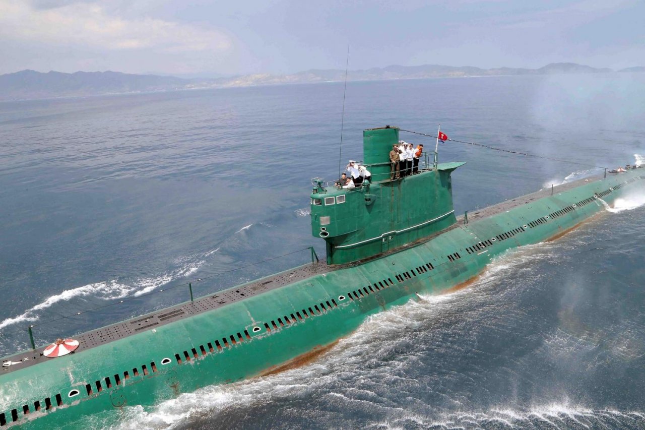 北韓另闢財源 欲向索馬里海盜出售潛水艇