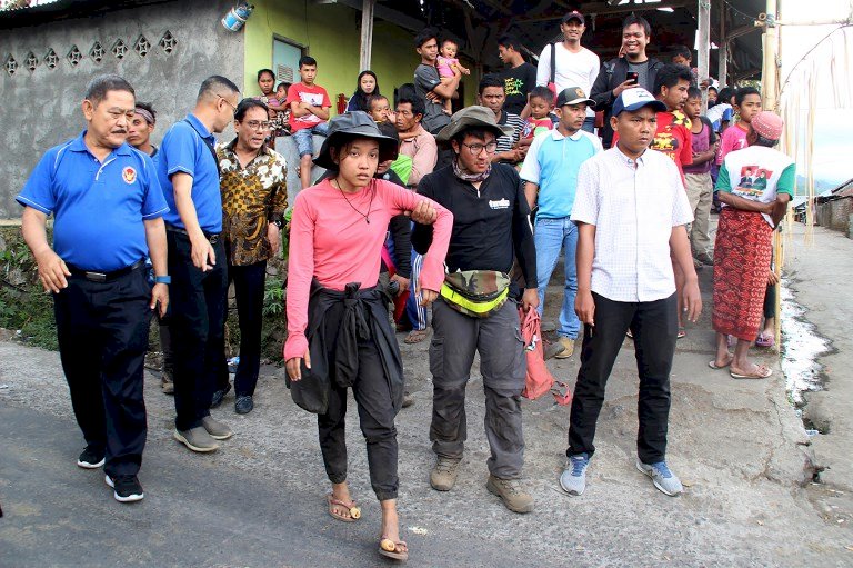 印尼強震山崩 逾500登山客成功脫困