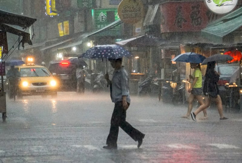 低壓帶影響 未來一週台灣天氣不穩定