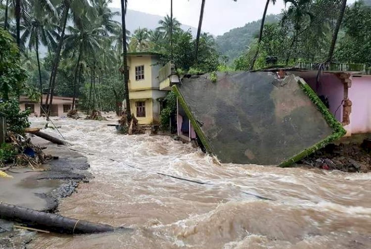 印度洪災增至445死15失蹤