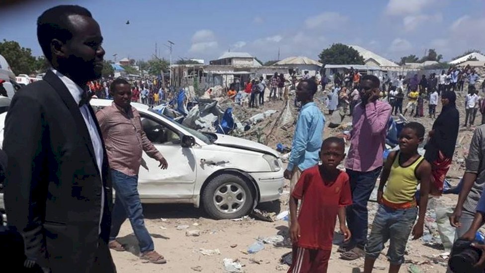 索馬利亞首都市府遭炸彈攻擊 至少6死