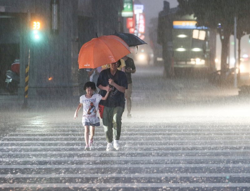 雨勢加劇  台北市多地時雨量破百