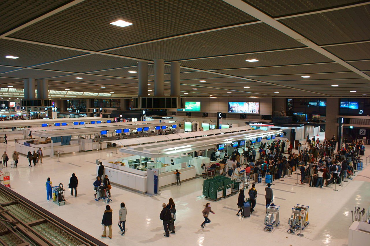 日成田機場搭機系統當機 部分班機延遲出發