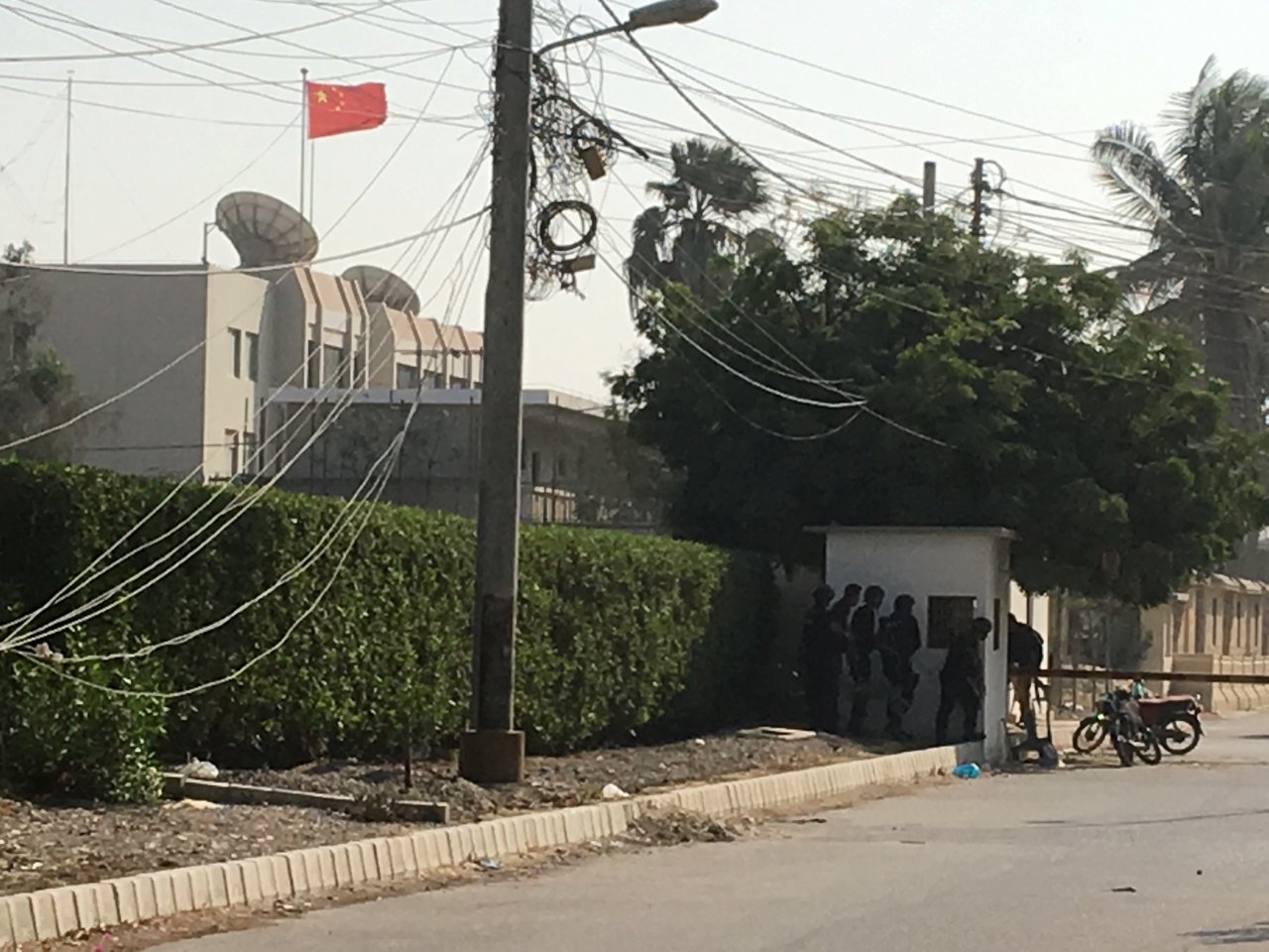 中國領事館遭攻擊 巴基斯坦外長：館內全員安全