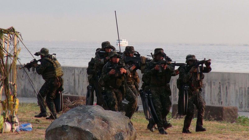菲南戒嚴再延1年 軍方：一舉殲滅安全威脅
