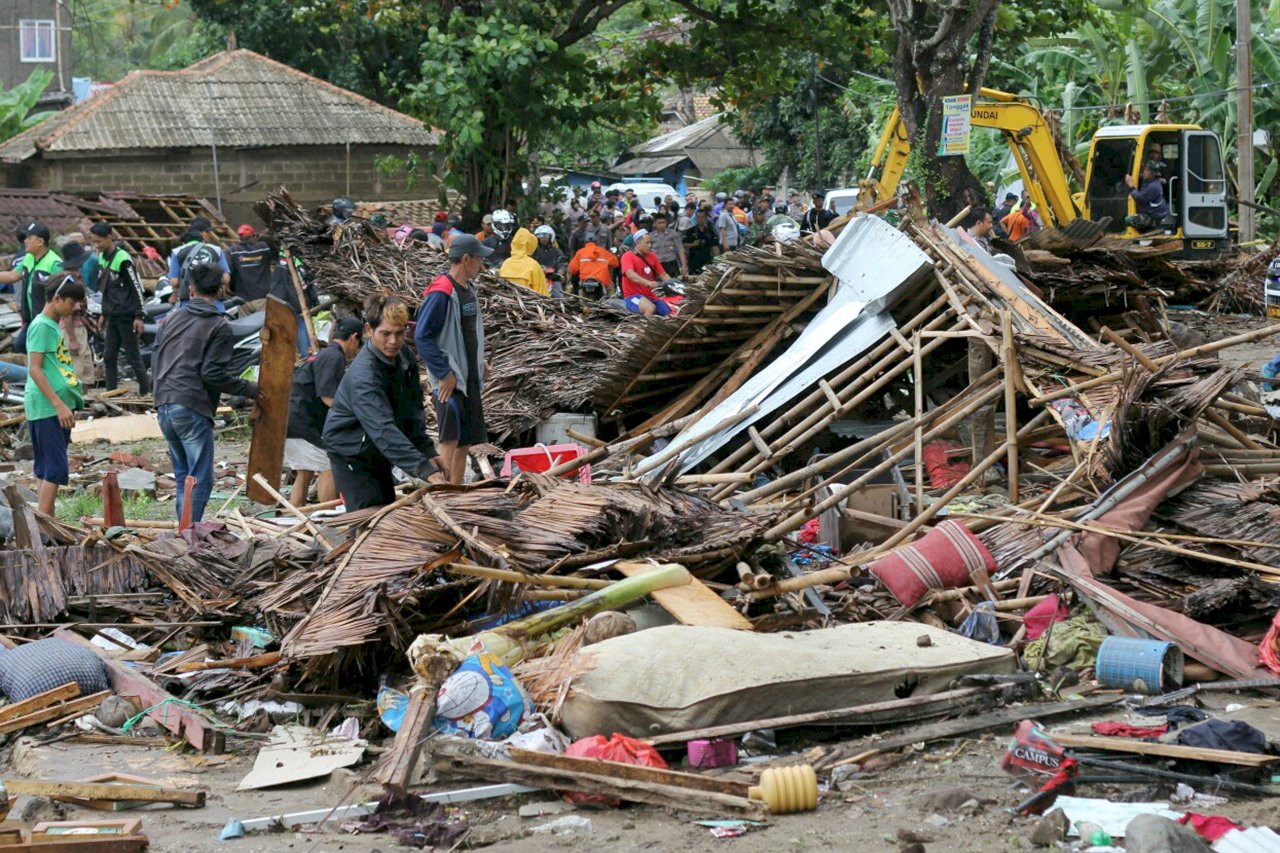 印尼海嘯 增至62死584傷20失蹤