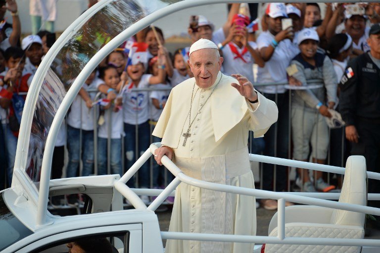力挺中美洲移民 教宗抵巴拿馬參加世界青年日