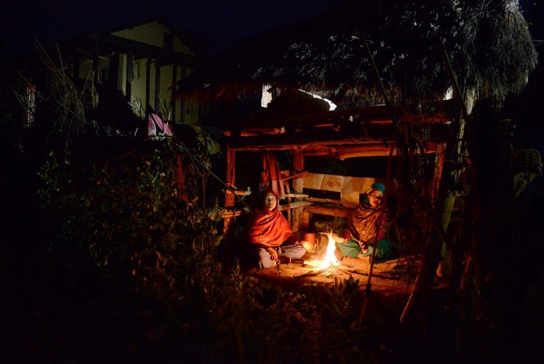 尼泊爾又見習俗殺人 婦女命喪月經小屋