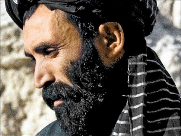 塔利班創始人歐瑪 傳生前躲在美軍基地附近多年