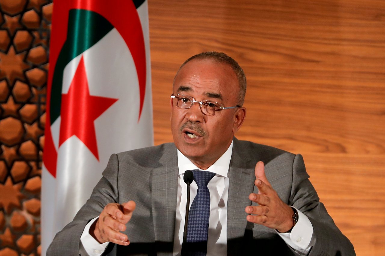 阿爾及利亞示威不斷 新總理啟動籌組新政府
