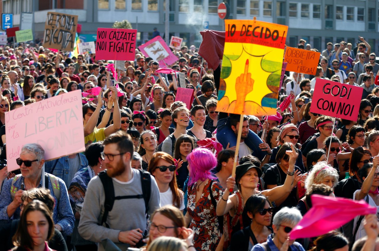 世界家庭大會反同志反墮胎 義大利數萬人抗議