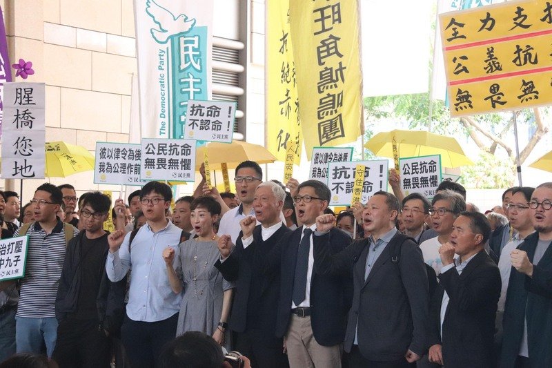 香港佔中案裁決 佔中三子串謀公眾妨擾罪成立