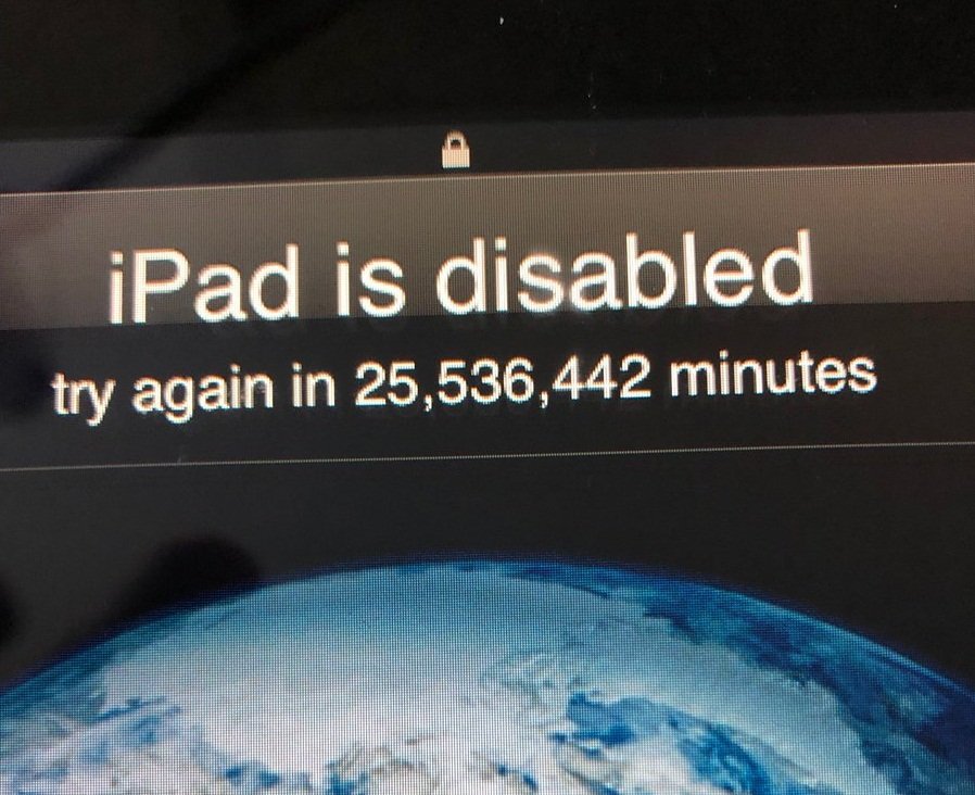 美3歲童亂按老爸iPad密碼 48年後才能解鎖