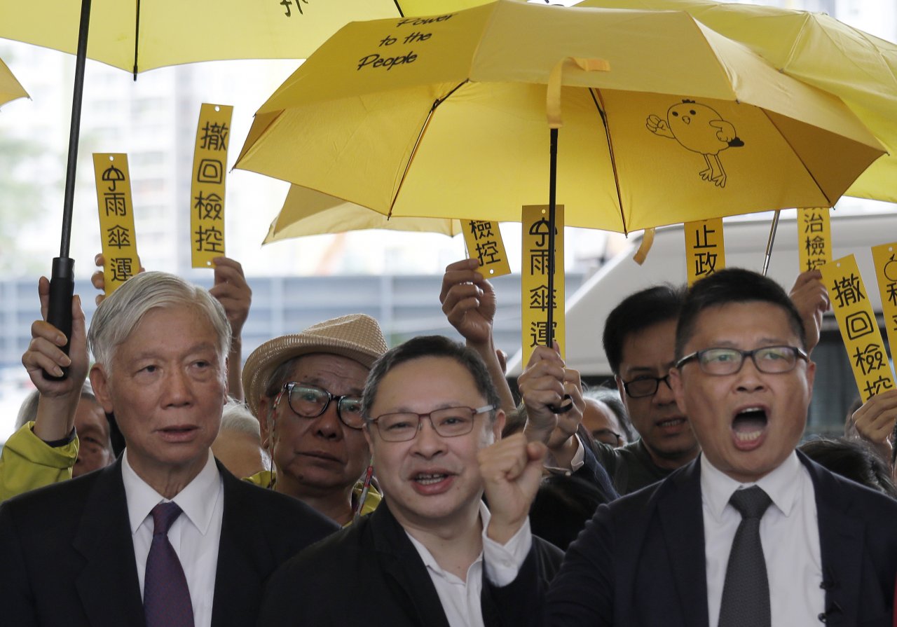 香港「佔中三子」被判有罪前獨家自白：雨傘運動的反思，公民抗命的代價