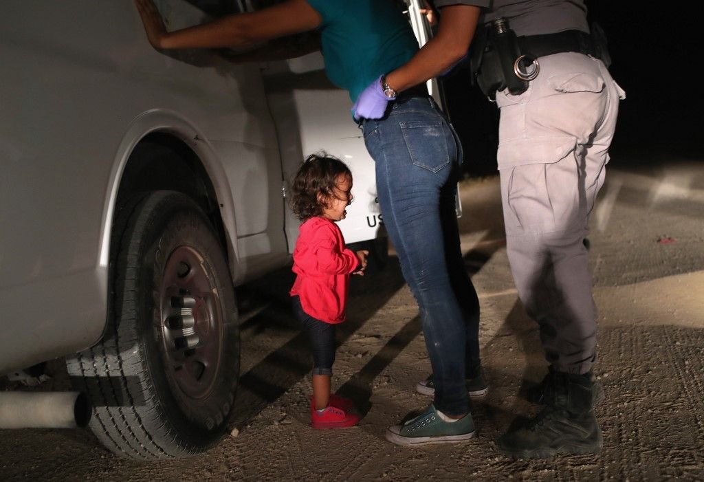 邊境移民被迫與骨肉分離 照片獲新聞攝影獎