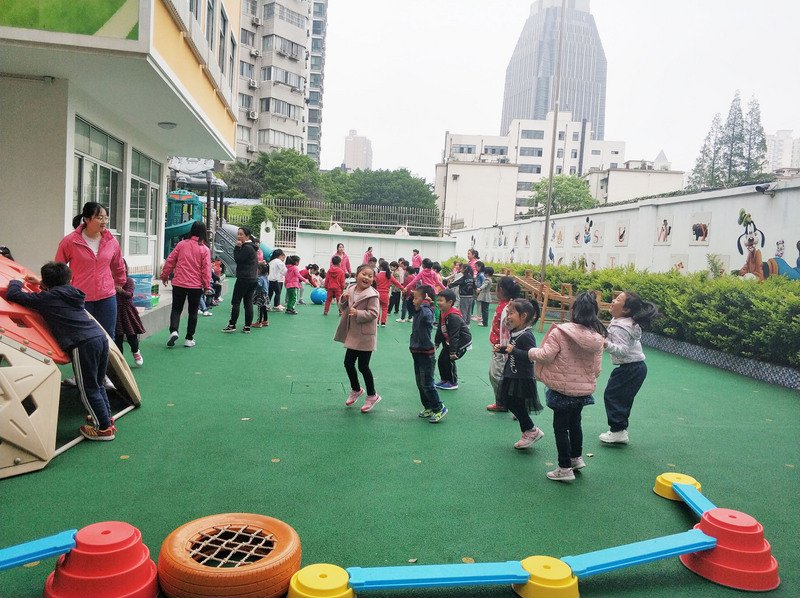 不敵少子化衝擊 中國幼兒園轉型居家養老服務