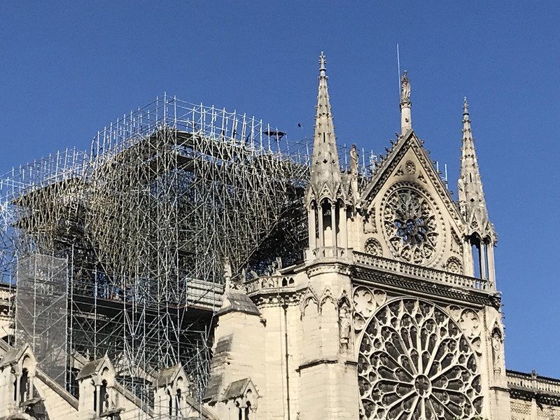 火災改變巴黎聖母院結構  專家憂抗風力大減