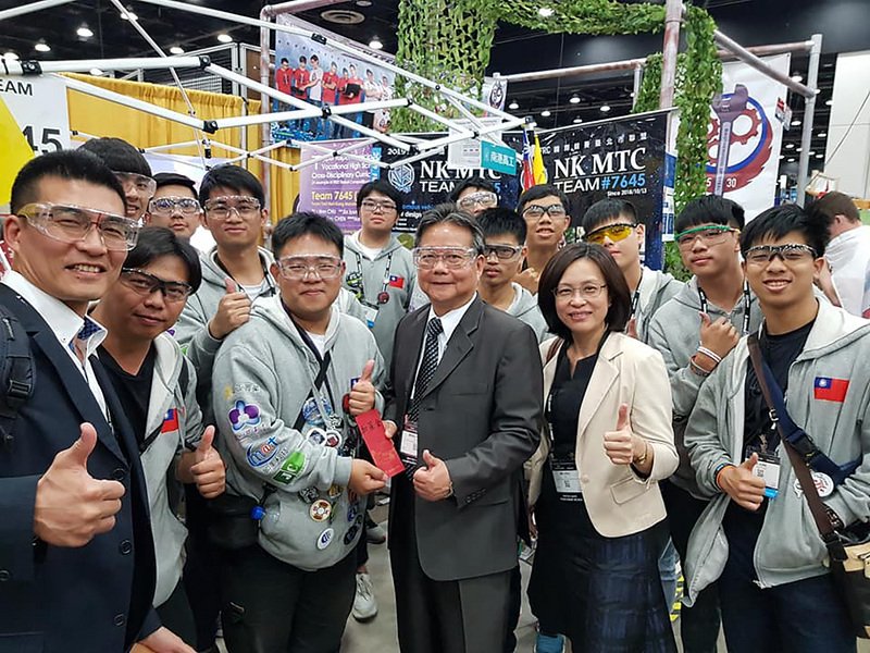 機器人世界賽傳捷報 南港高工奪新秀最高分獎