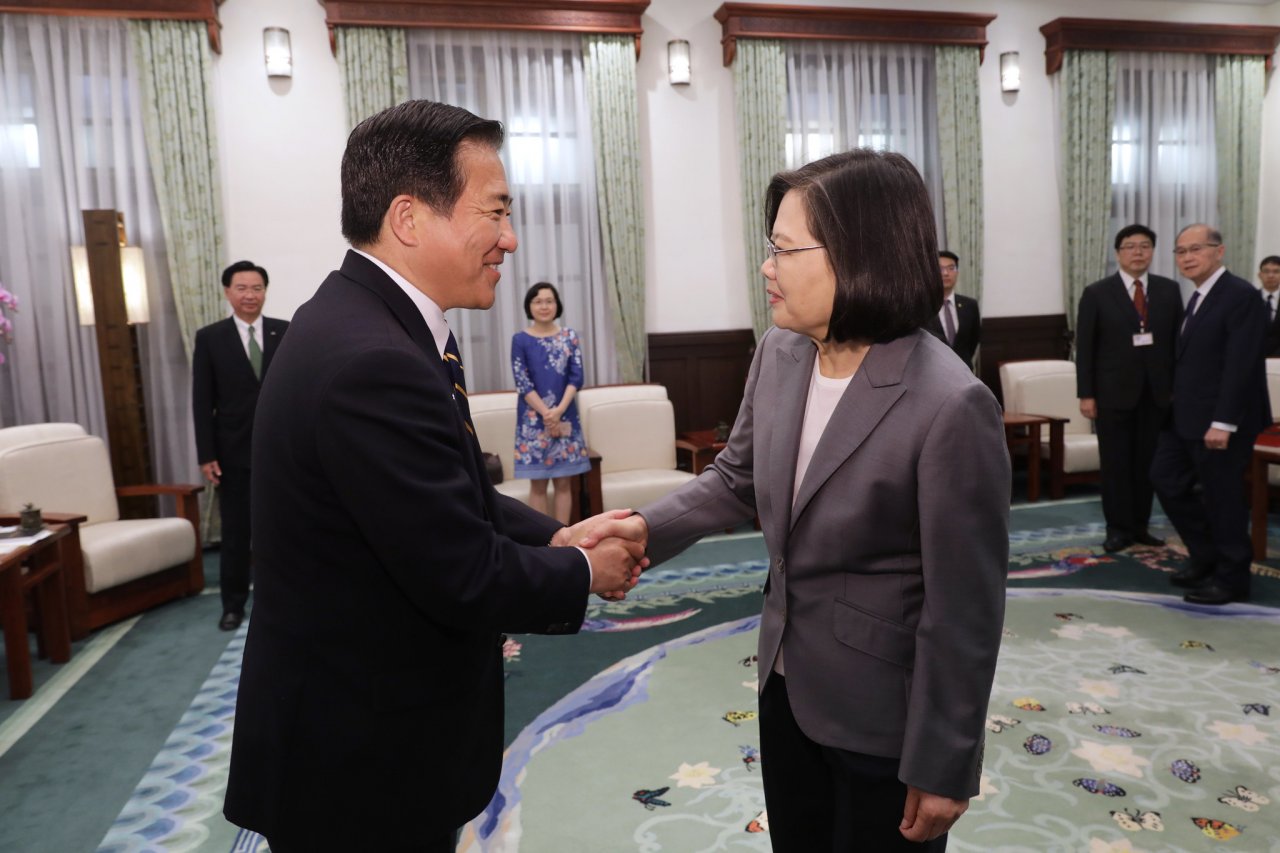 總統：中國東海活動頻繁 盼台日共同維持區域穩定