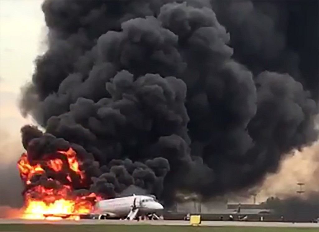 俄航客機起火緊急迫降 死亡人數增至41