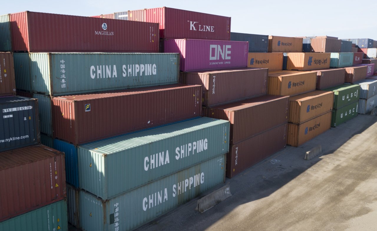 中國7月出口優於預期 進口仍疲軟