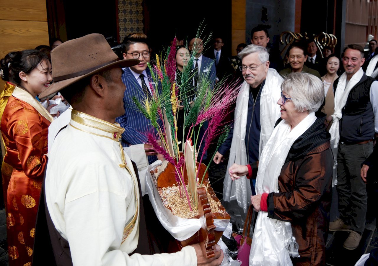 美大使訪西藏 關切北京干預宗教自由