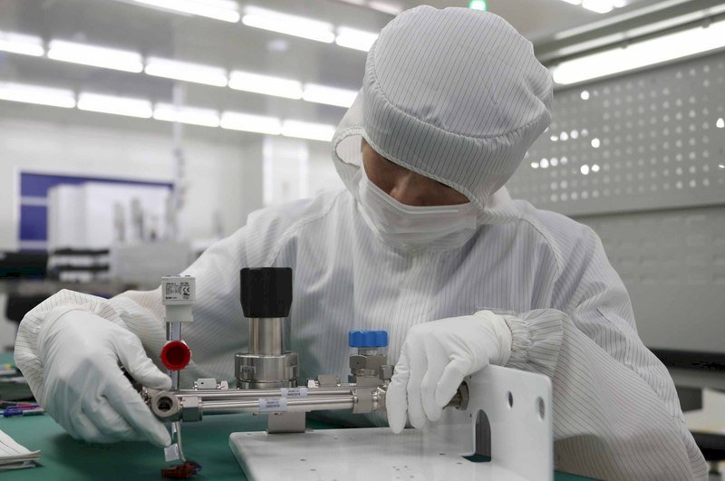 「全民造芯」夢！中國晶片自給率2025年要達70%困難重重