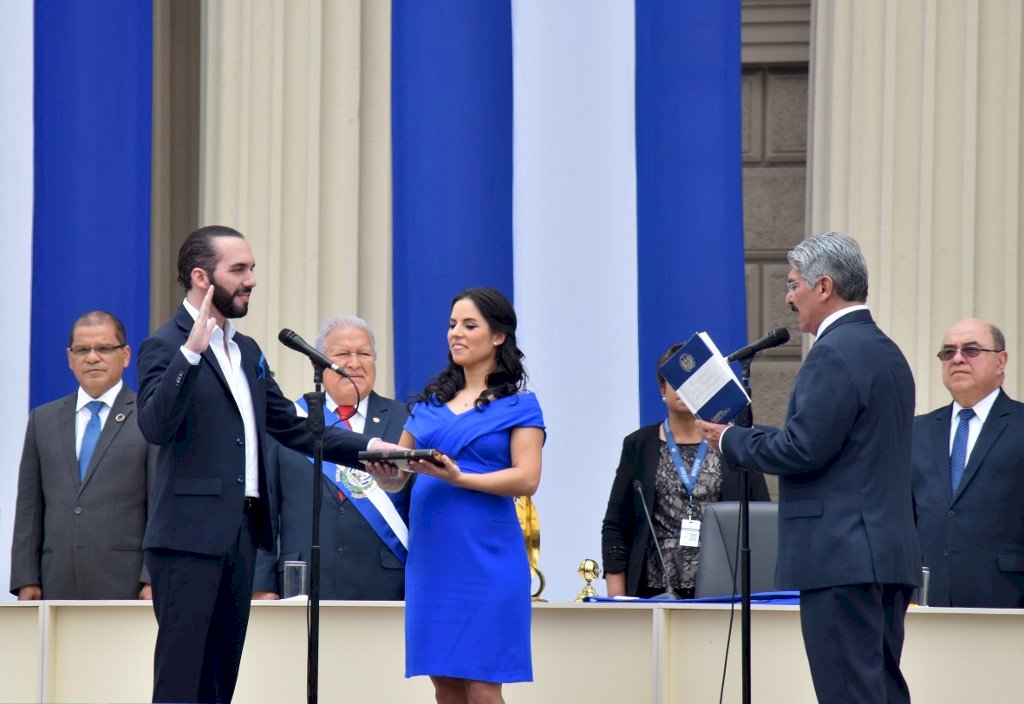薩爾瓦多新總統上任 誓言治好有如病童的國家