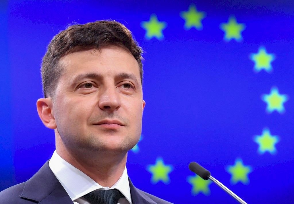 烏克蘭演員總統首訪歐盟 展示親西方立場