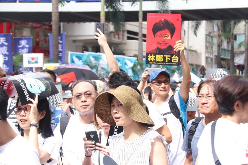 反送中抗爭 紐時：香港特首意志堅定北京難讓步