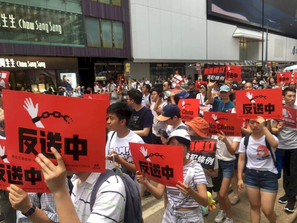 香港反送中遊行聲勢浩大 要求停止修法
