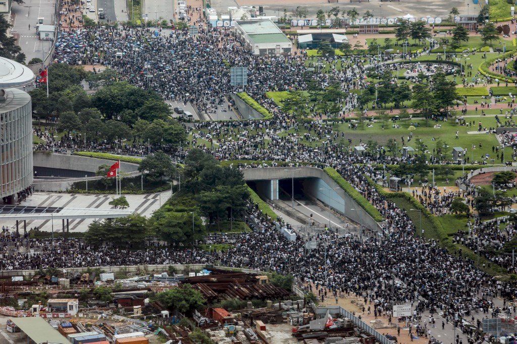 英媒：Be water理念影響香港至全球示威