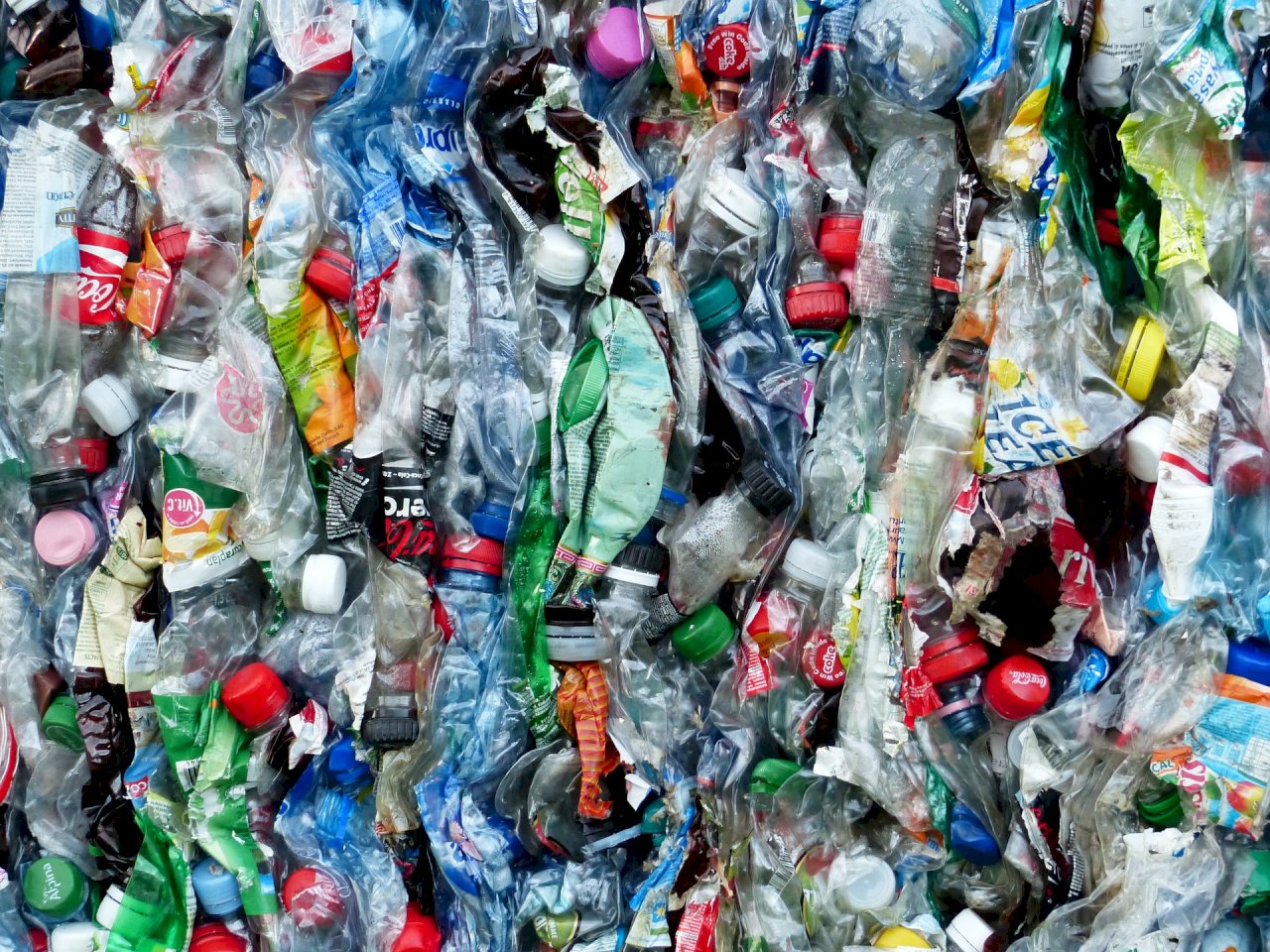 符合聯合國公約 馬來西亞允許美國塑膠垃圾進口