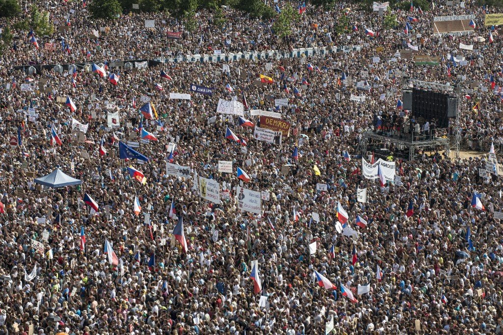天鵝絨革命以來最猛 25萬捷克人要總理下台