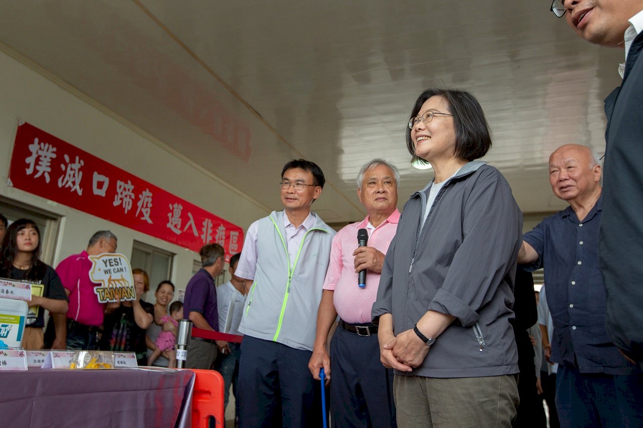 口蹄疫拔針滿1年 總統：台灣有望邁入非疫區