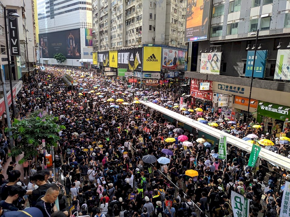 香港721遊行抵終點 群眾仍未散