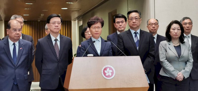 林鄭月娥譴責元朗暴力 指示警方緝凶