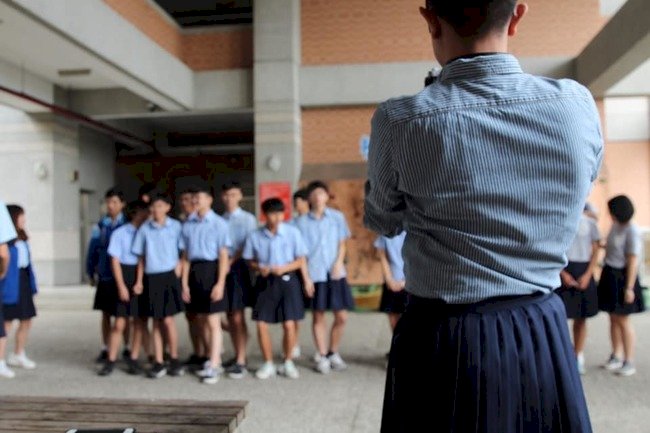 全國首例 新北市板橋高中開放男生穿裙上學