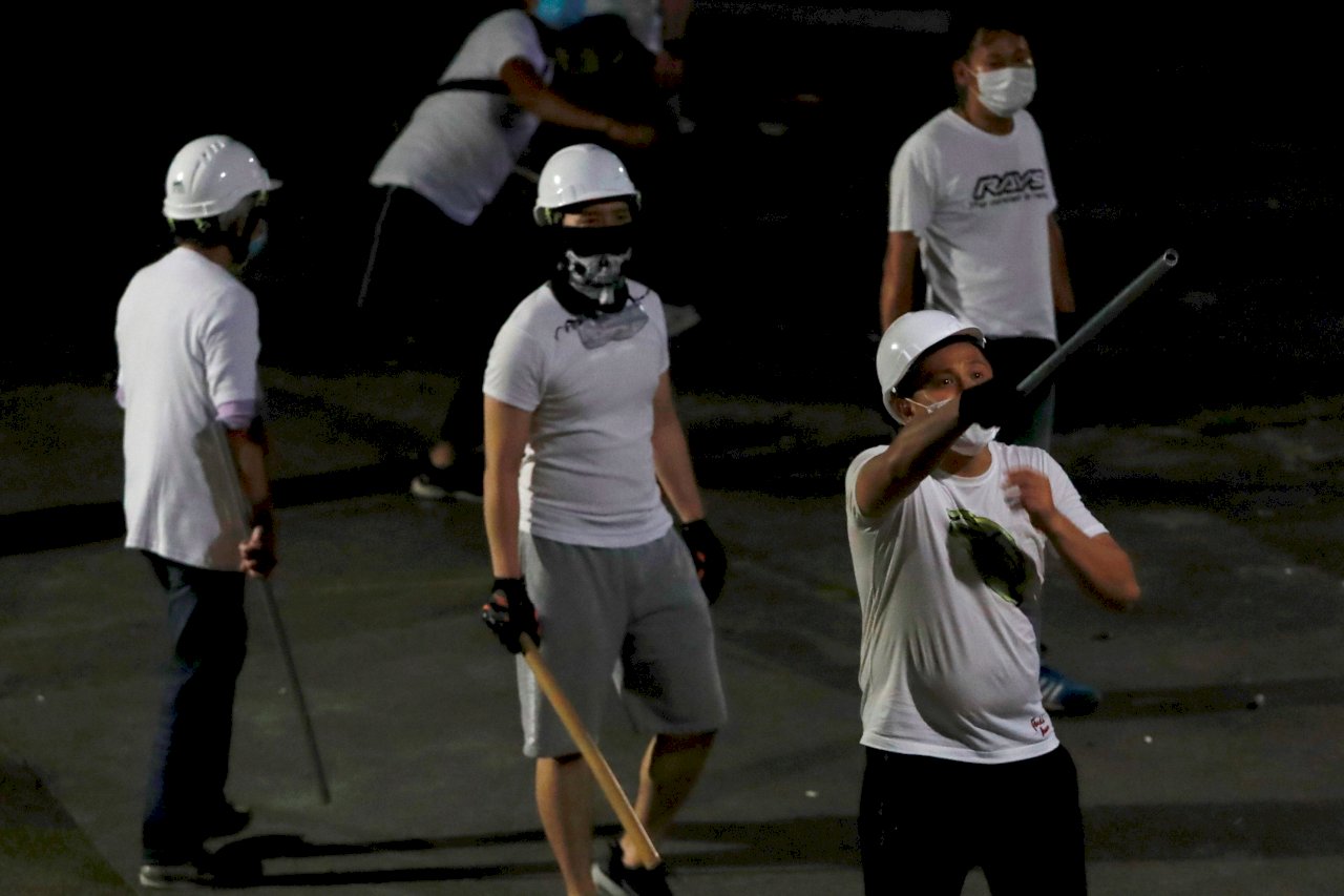 元朗暴力 400香港公僕譴責警隊