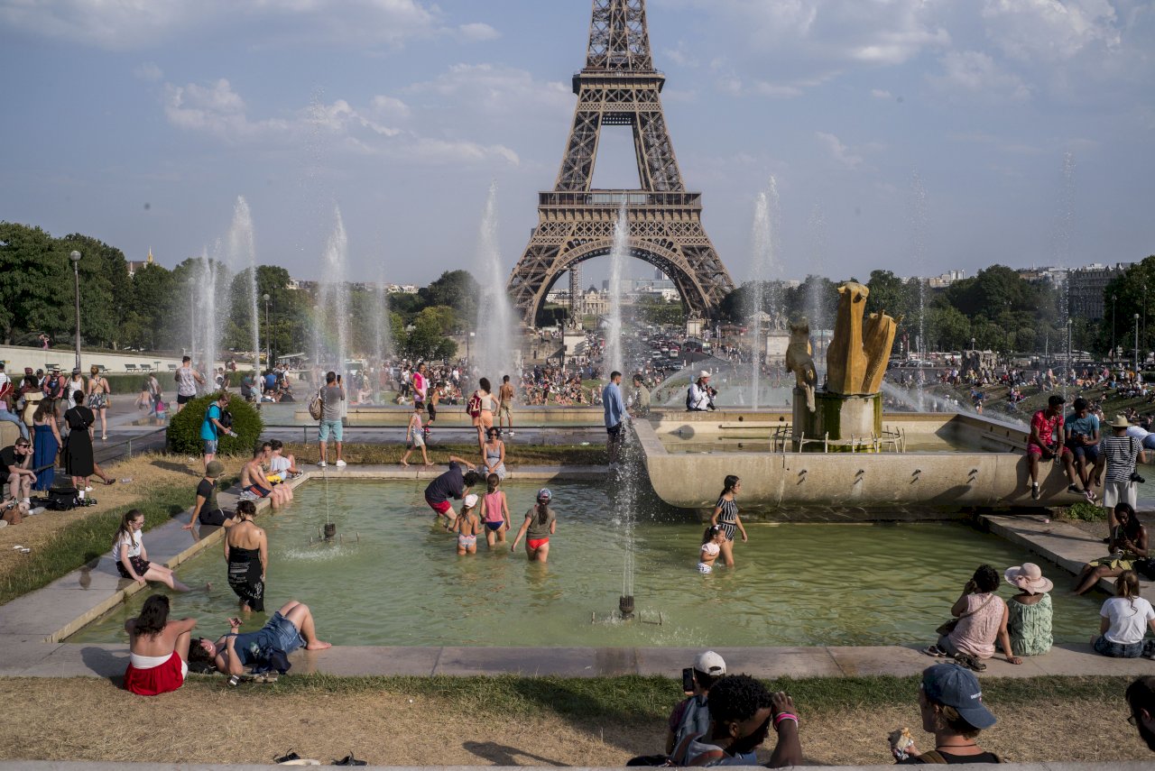 德法英荷創高溫紀錄 巴黎飆到攝氏42.6度