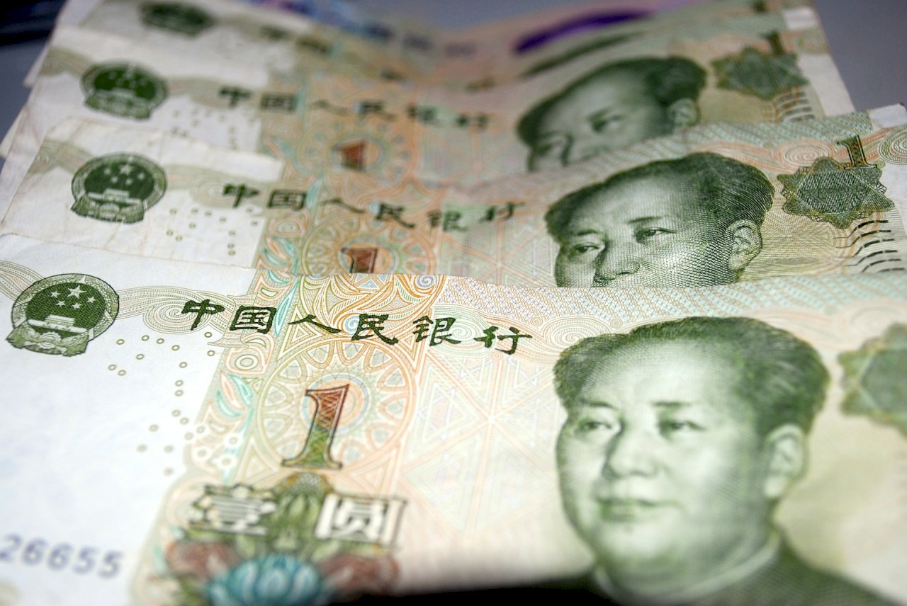 中美貿談樂觀 人民幣中間價重回6字頭