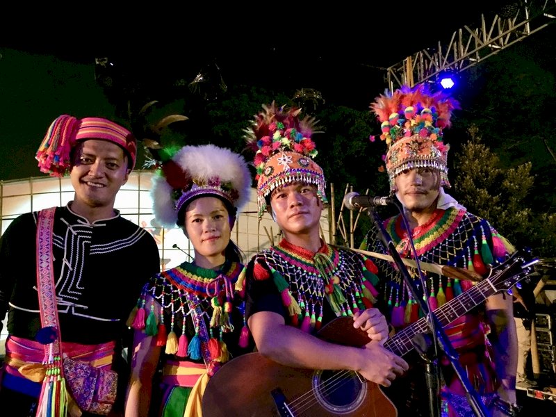 舒米恩與建和部落印尼演唱　慶祝國際原住民日