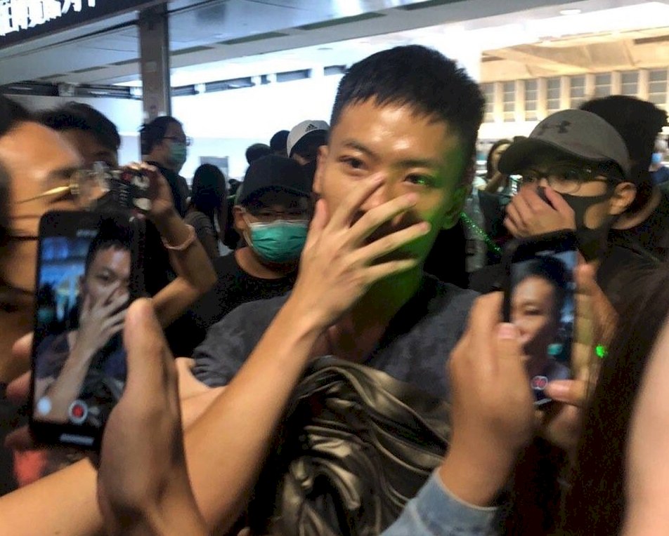 大力宣傳環時記者 中國避談另一被毆「遊客」