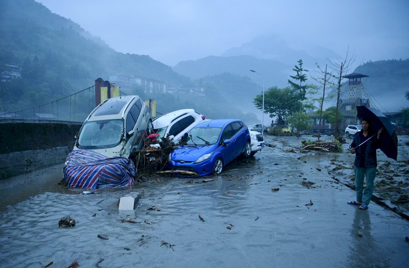 四川阿壩州暴雨 8死23失聯轉移4萬遊客