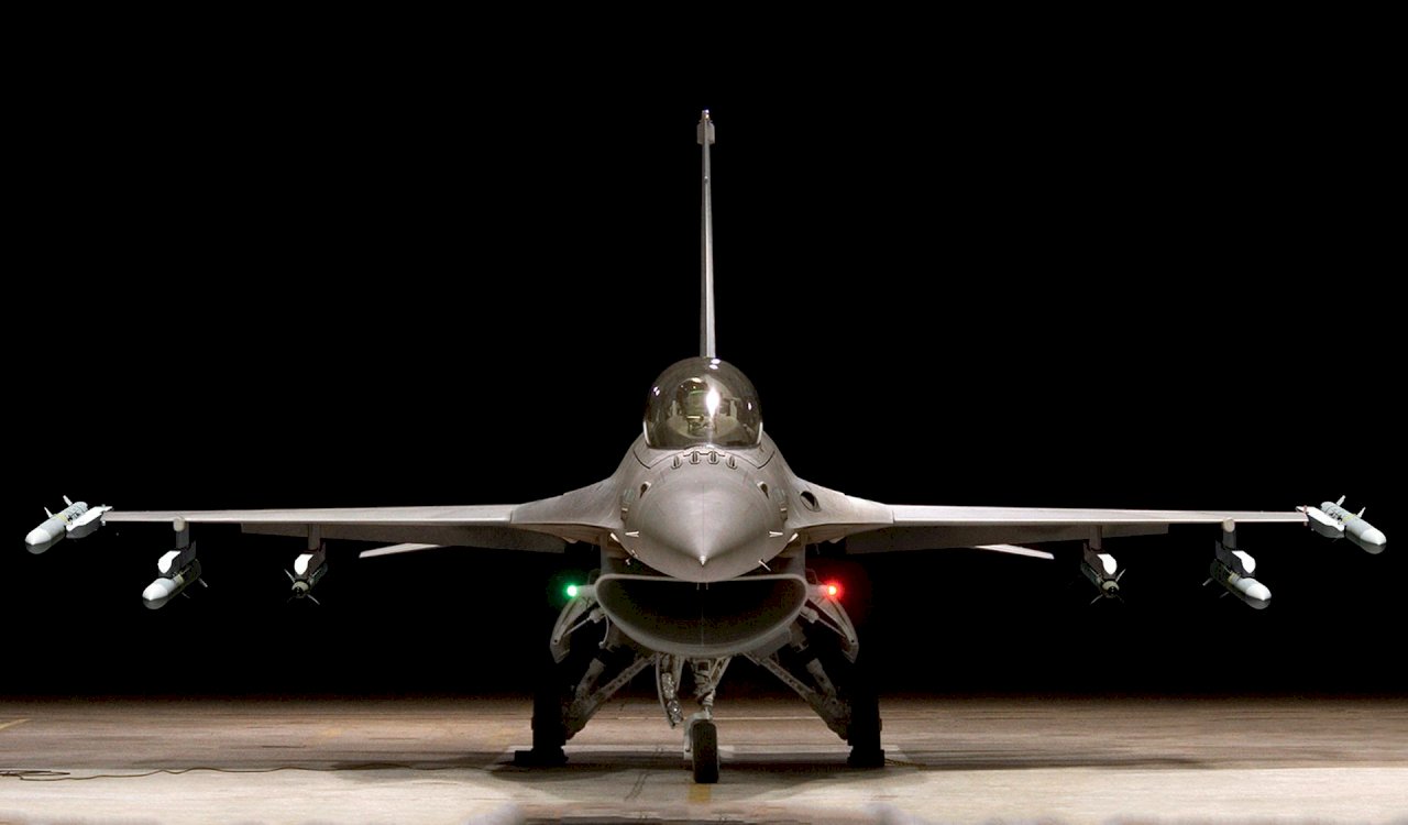 遭指買F-16V「毛胚機」 空軍：報導與事實不符