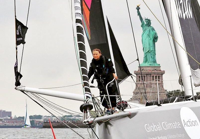 乘零碳排帆船橫越大西洋 瑞典環保小鬥士抵紐約